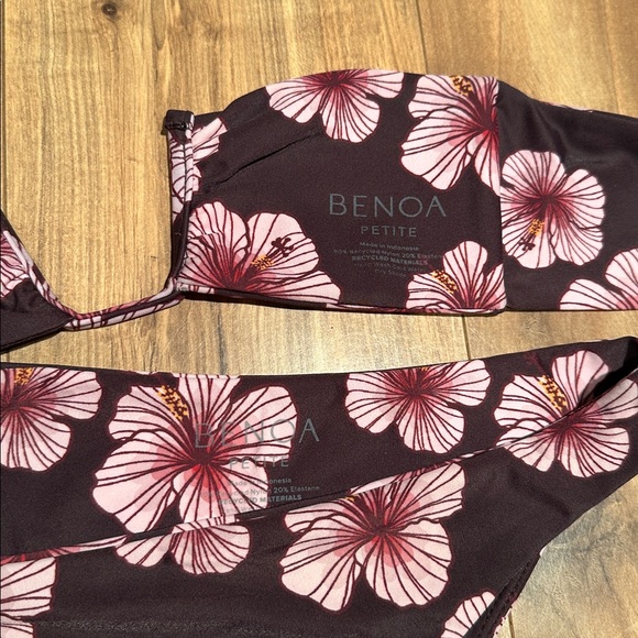 SOLD - Picture 3 of 3